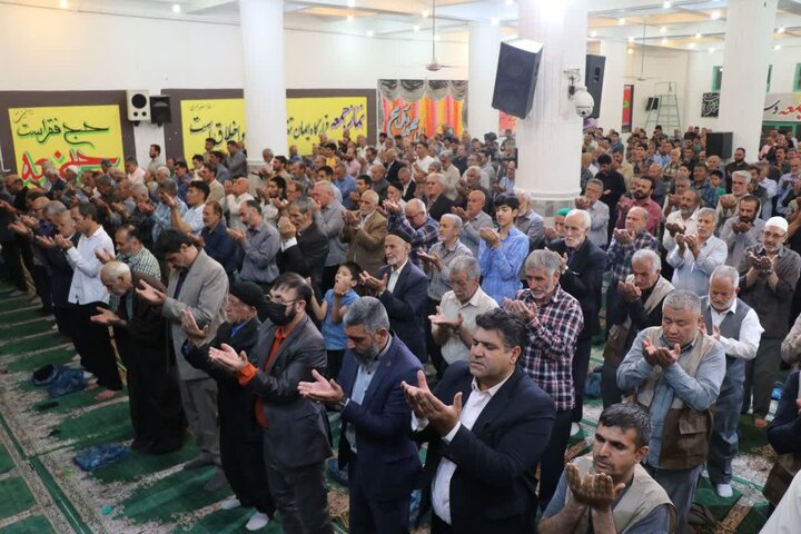 گزارش تصویری/ برگزاری نماز عبادی سیاسی جمعه در قرچک