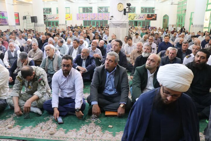 گزارش تصویری/ برگزاری نماز عبادی سیاسی جمعه در قرچک