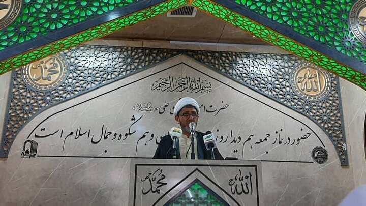 امام جمعه شیعیان مزار شریف به انجام »ازدواج آسان« توصیه کرد