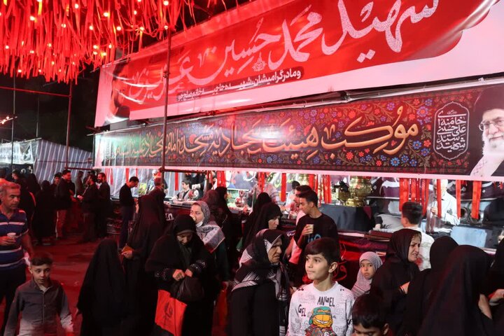 گزارش تصویری/ میدان‌داری مردم اسلامشهر در شب هفتادوهفتم