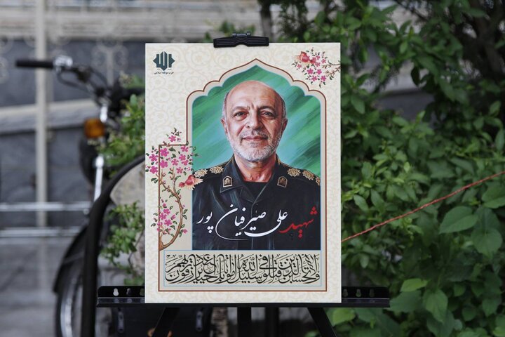 گزارش تصویری/  بزرگداشت امام شهید و شهدای موتلفه اسلامی در جنگ اخیر