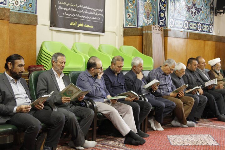 گزارش تصویری/  بزرگداشت امام شهید و شهدای موتلفه اسلامی در جنگ اخیر