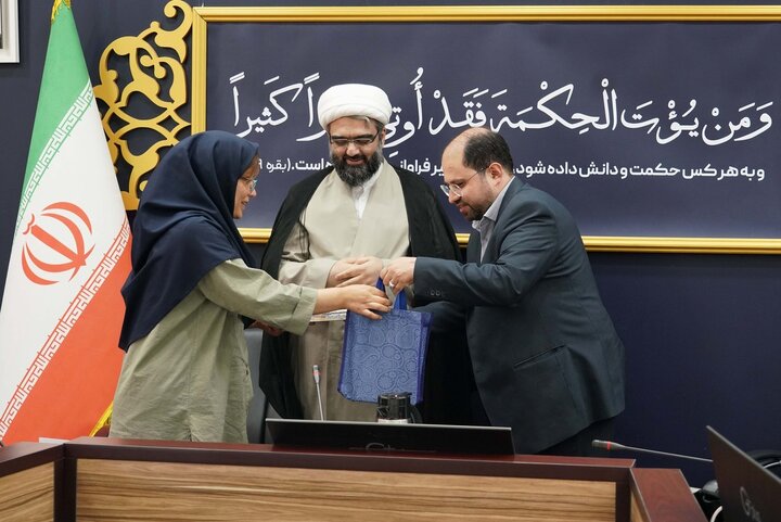 گزارش تصویری/ آیین تقدیر نهاد نمایندگی رهبری در دانشگاه‌ها از فعالان حوزه رسانه