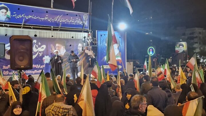 تجمع حماسی مردم تبریز در شب شهادت امام جواد(ع)