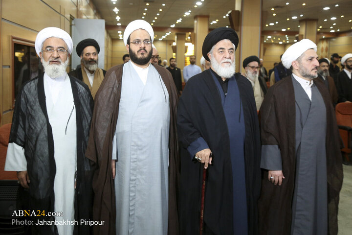 آیین رونمایی از مجموعه ارزشمند «منظومه فکری آیت‌الله العظمی مکارم‌شیرازی»