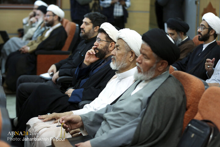 آیین رونمایی از مجموعه ارزشمند «منظومه فکری آیت‌الله العظمی مکارم‌شیرازی»