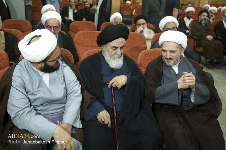آیین رونمایی از مجموعه ارزشمند «منظومه فکری آیت‌الله العظمی مکارم‌شیرازی»