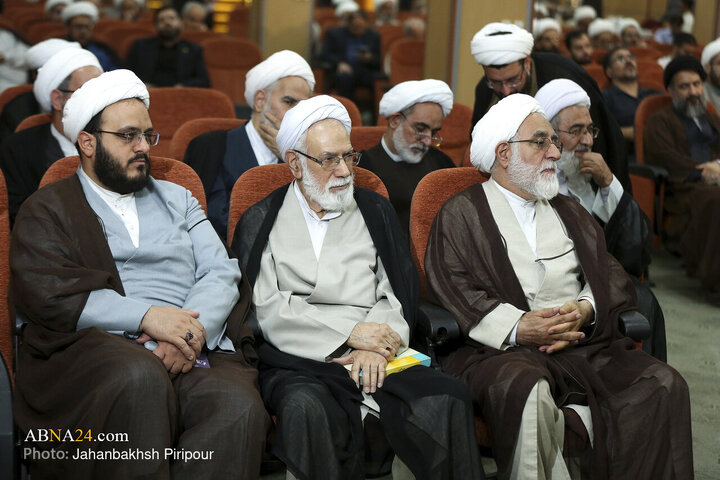 آیین رونمایی از مجموعه ارزشمند «منظومه فکری آیت‌الله العظمی مکارم‌شیرازی»