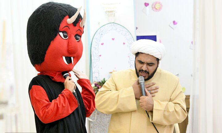 گزارش تصویری/  مراسم جشن تکلیف دختران در حرم حضرت عبدالعظیم(ع)