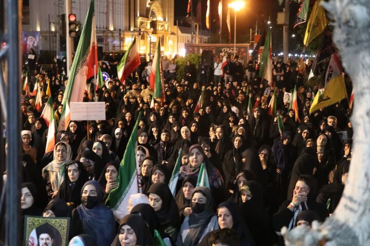 گزارش تصویری/ حماسه حضور مردم قرچک در هشتادویکمین شب