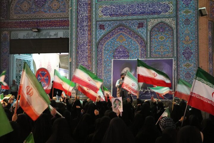 گزارش تصویری/ حماسه حضور مردم قرچک در هشتادویکمین شب