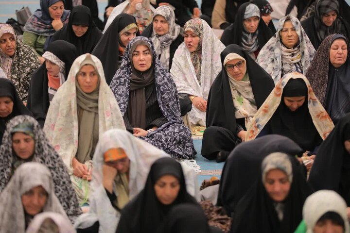 گزارش تصویری/ اقامه نماز جمعه در ساوجبلاغ