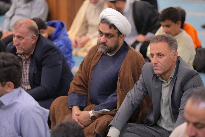 گزارش تصویری/ اقامه نماز جمعه در ساوجبلاغ