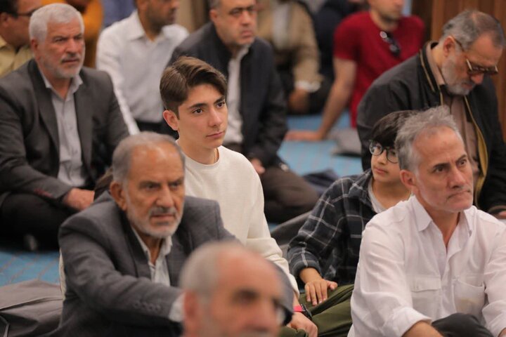 گزارش تصویری/ اقامه نماز جمعه در ساوجبلاغ
