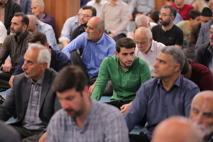 گزارش تصویری/ اقامه نماز جمعه در ساوجبلاغ