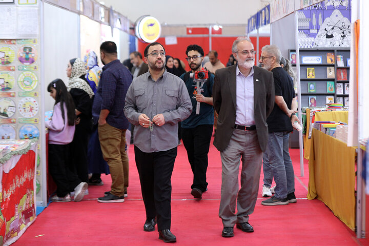گزارش تصویری | دومین روز نمایشگاه کتاب کودک و نوجوان «میناب ۱۶۸»