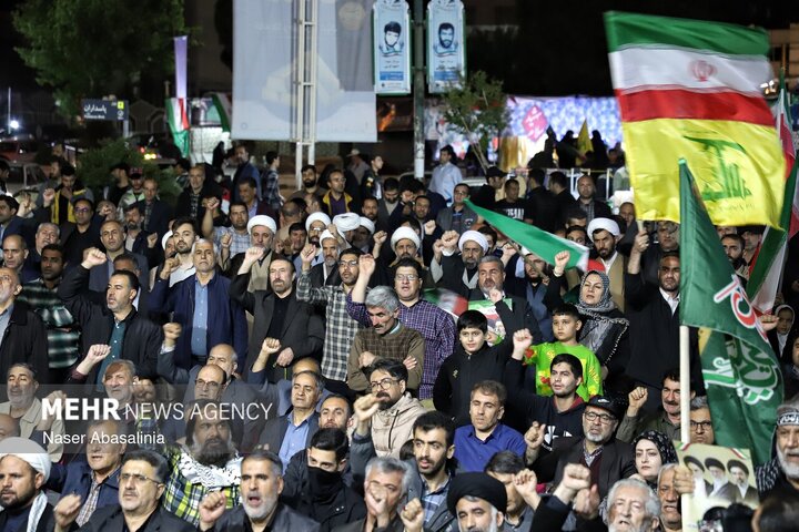"Li kombûna şevanda ya li Senendecê, cejnên zewaca coteyên herêmî hat lidarxistin"