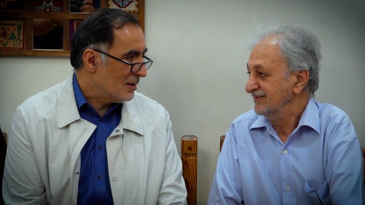 عکس خبری/ دیدار رئیس بنیاد شهید با خانواده شهید اورژانس