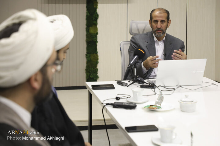 Photos: Scientific Session "Imam Khamenei's Discourses During His Leadership Period" Held at ABNA News Agency