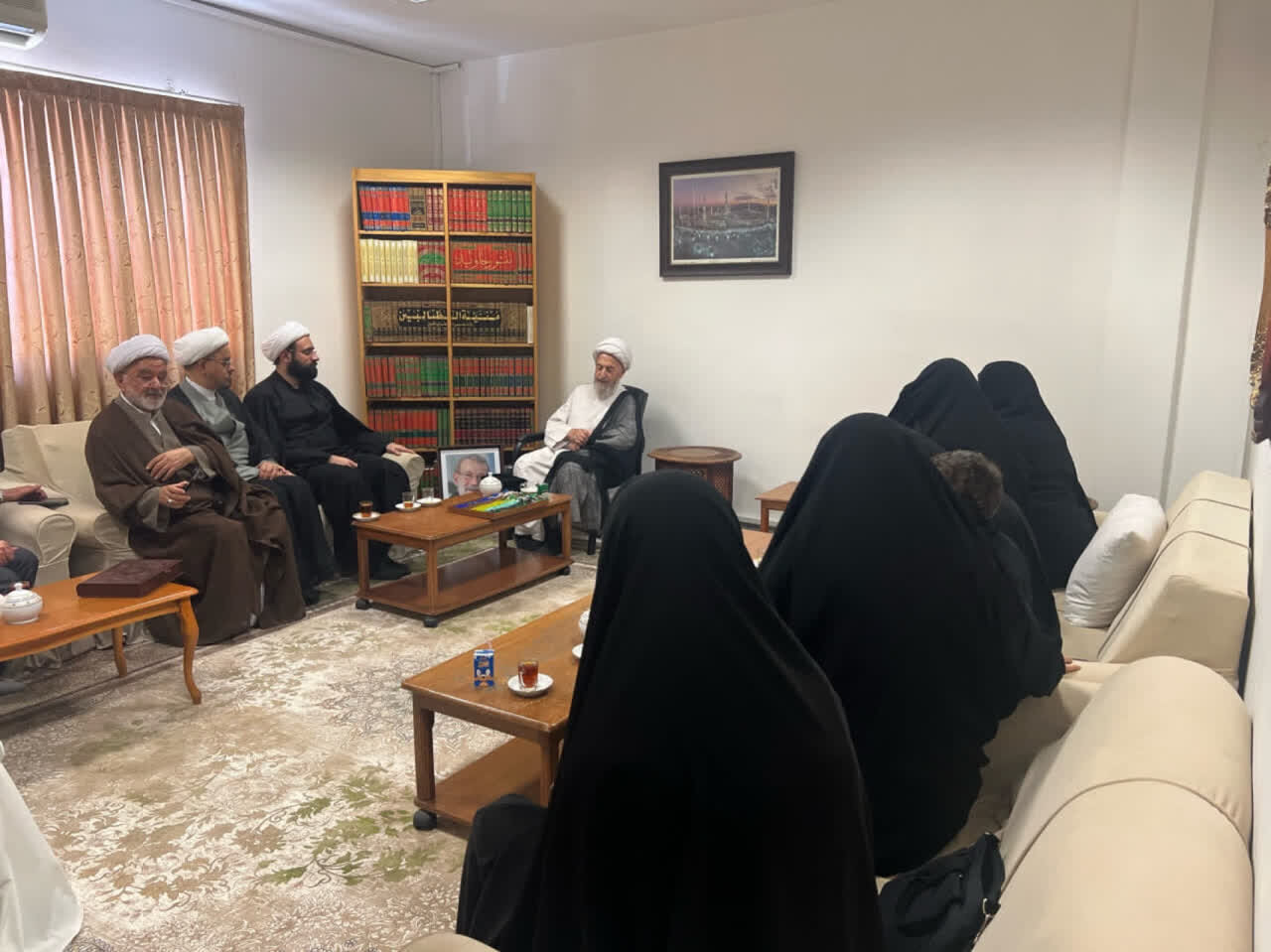 Grand Ayatollah Sobhani: Martyr Ali Larijani Stood at Center of Virtues, Beneficial Qualities