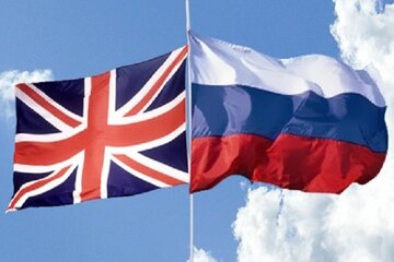 Ҳамлаи электронӣ ба ҳавопаймои вазири дифои Англия дар марзи Русия