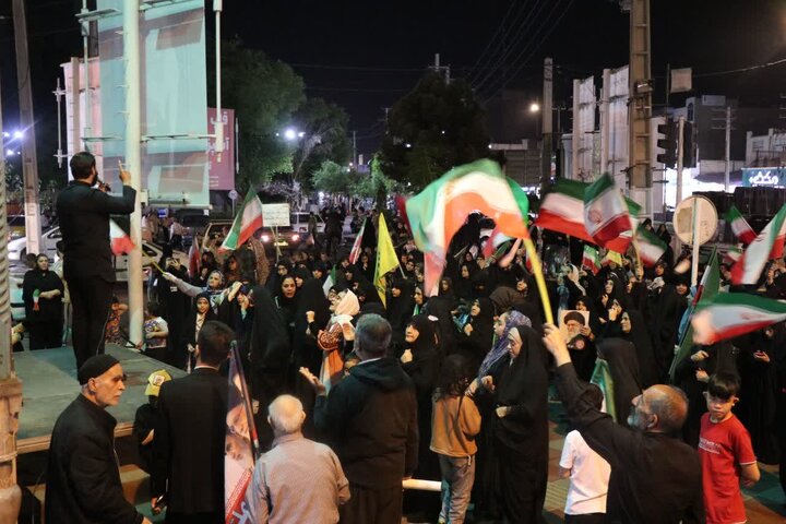 گزارش تصویری/ حضور پرشور قرچکی‌ها در شب ۸۵ تجمعات مردمی