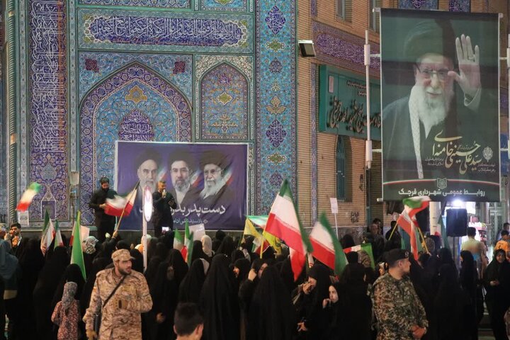 گزارش تصویری/ حضور پرشور قرچکی‌ها در شب ۸۵ تجمعات مردمی