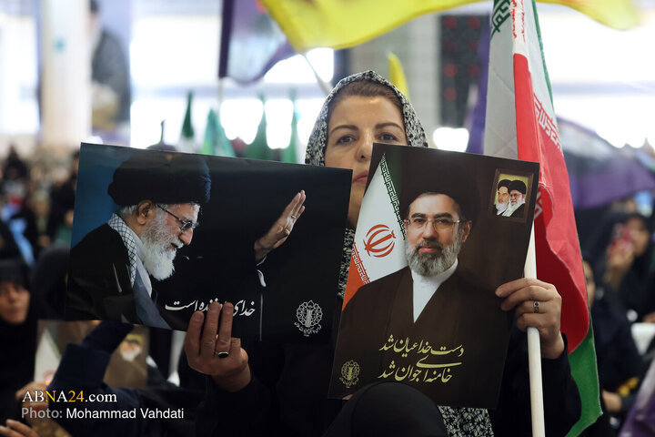 Photos1: Commemoration Ceremony for Martyrs of Ramadan War, Anniversary of Iran's Dignity Martyrs