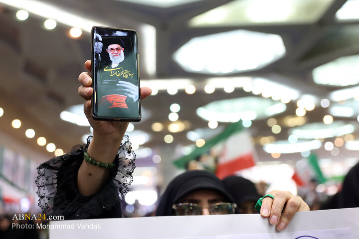 Photos1: Commemoration Ceremony for Martyrs of Ramadan War, Anniversary of Iran's Dignity Martyrs