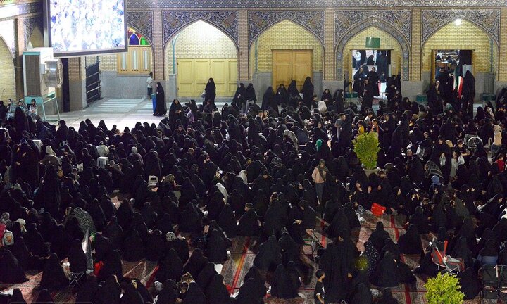 Photos: Second Night of the Muslimiya Ritual at the Holy Shrine of Hazrat Abd al-Azim
