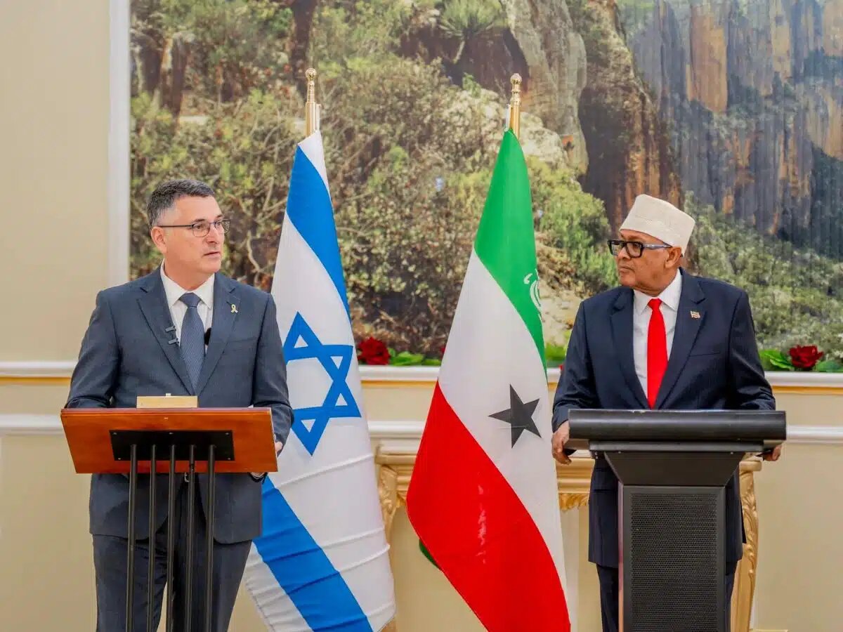 15 Muslim countries condemn 'illegal' opening of Somaliland 'embassy' in occupied al-Quds
