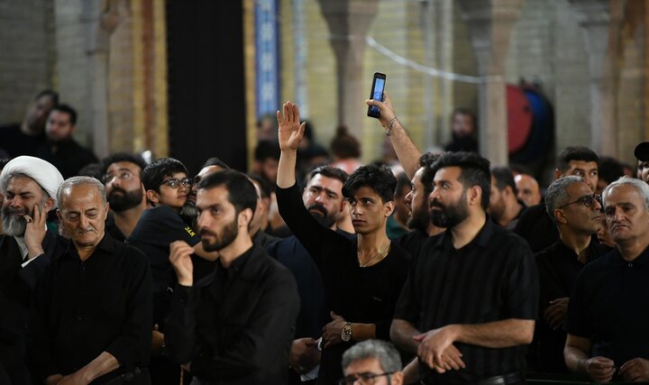 گزارش تصویری/  سومین شب آیین مسلمیه در حرم مطهر حضرت عبدالعظیم(ع)