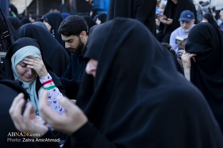 مراسم دعای عرفه میدان انقلاب