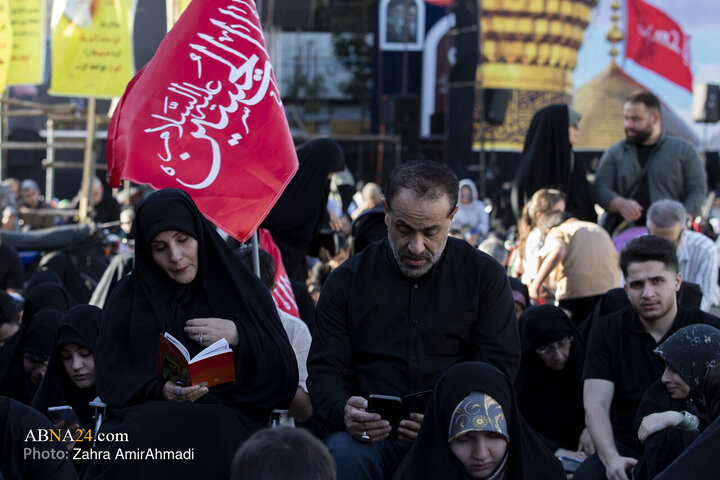 مراسم دعای عرفه میدان انقلاب