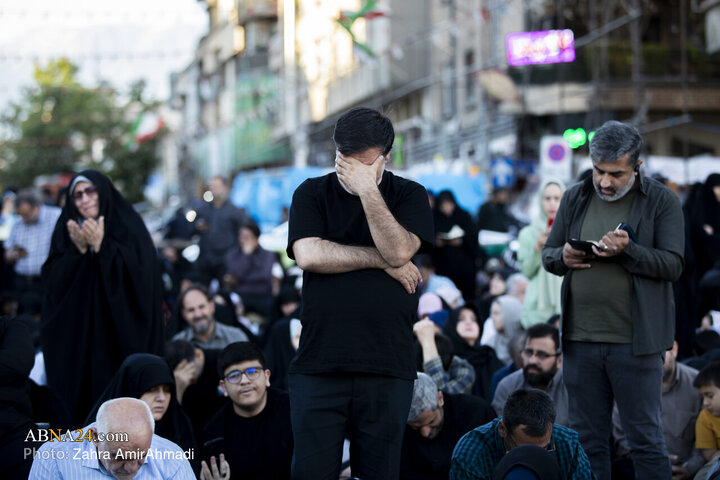مراسم دعای عرفه میدان انقلاب