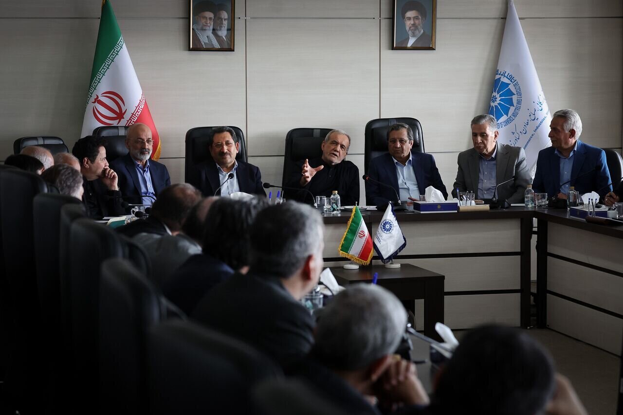 Pres. Pezeshkian: Iran Will Not Submit to Enemy's 'Excessive Demands' Amid Economic Warfare