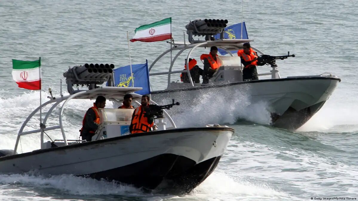 U.S.–Israeli Aircraft Kill at Least Four in Strike on Boats Near Larak Island