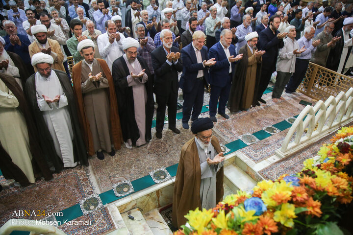 اقامه نماز عید سعید قربان - حرم حضرت فاطمه معصومه(س)