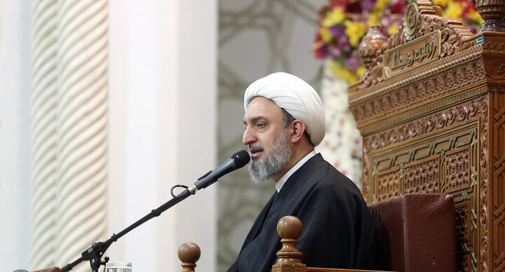 حضور مردم در خیابان، کمتر از صحرای عرفات نیست