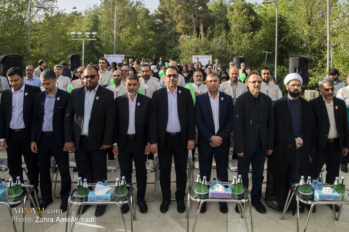 اهتزاز بزرگترین پرچم متبرک علوی