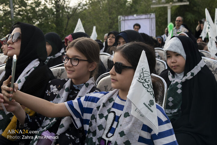 اهتزاز بزرگترین پرچم متبرک علوی