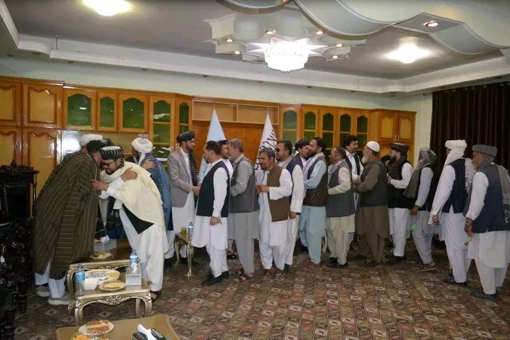 کمیسیون عالی شیعیان افغانستان خواستار گسترش تعامل جامعه با حکومت طالبان شد