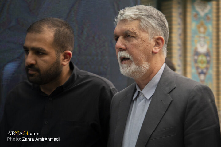 مجلس یادبود شهدای خانواده ی امام شهید و رهبرمعظم انقلاب اسلامی