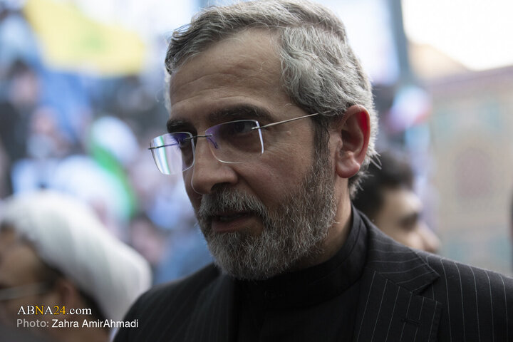 مجلس یادبود شهدای خانواده ی امام شهید و رهبرمعظم انقلاب اسلامی