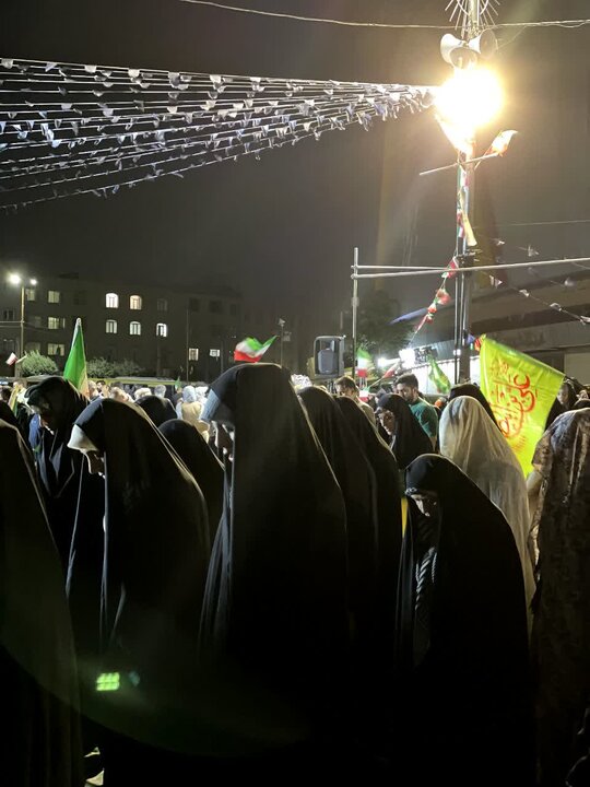 گزارش تصویری/ حضور دشمن شکن ملاردی‌ها در نودمین شبِ بعثت مردم