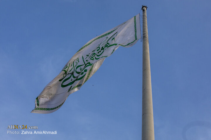 Photos: Ceremony of Raising Largest Blessed Flag of Imam Ali Holy Shrine in Tehran