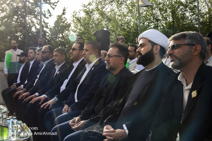 Photos: Ceremony of Raising Largest Blessed Flag of Imam Ali Holy Shrine in Tehran