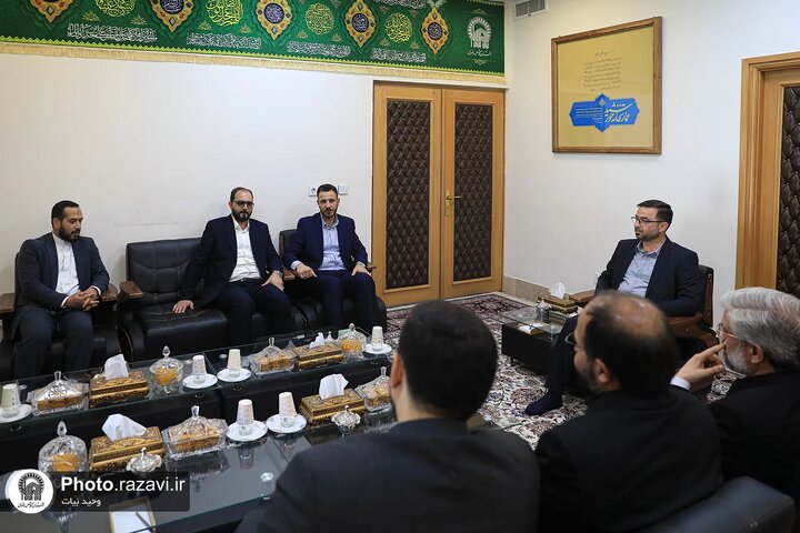 Photos: Donation of the Ghadiriyah Flag of Alawi Shrine to Astan Quds Razavi
