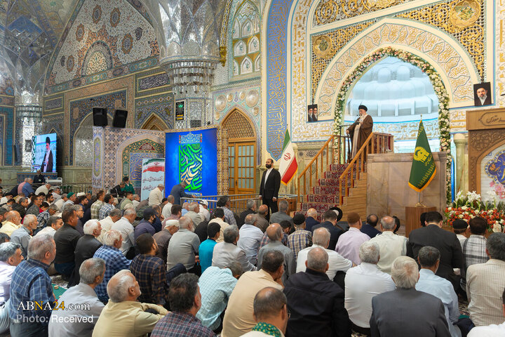تشرف سفیر پاکستان در ایران به حرم مطهر رضوی