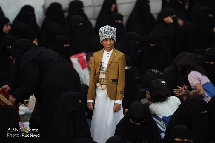 Photos: Muslims Around the World Observing Eid al-Adha